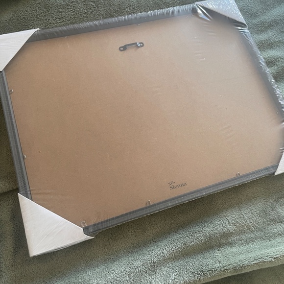 xo, Sienna - Springtime Whiteboard Planner (BNWT / BNIB) - Picture 4 of 5